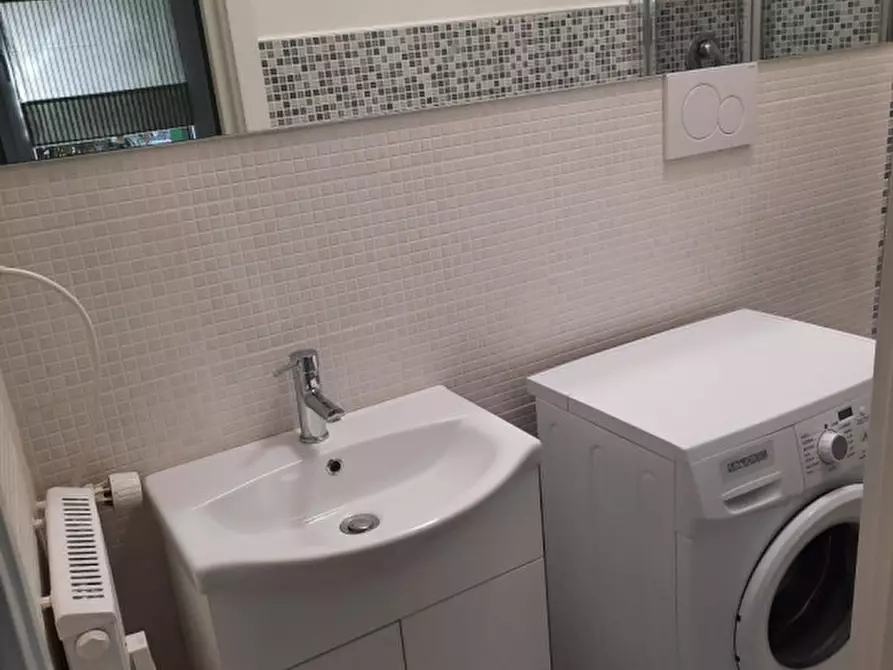 Immagine 7 di Appartamento in vendita  in via battisti cesare 100 a Padova