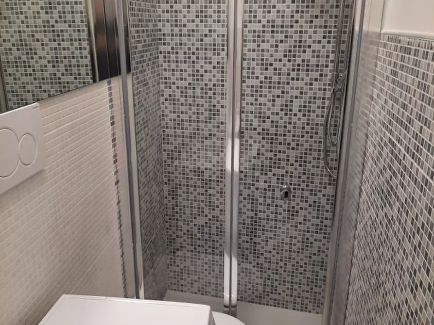 Immagine 9 di Appartamento in vendita  in via battisti cesare 100 a Padova