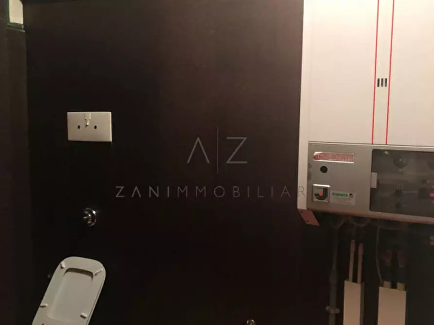 Immagine 19 di Ufficio in vendita  in Via Monte Santo a Montebelluna