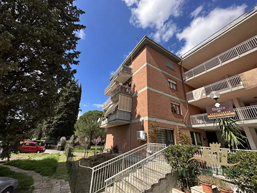 Immagine 1 di Appartamento in vendita  a Panicale