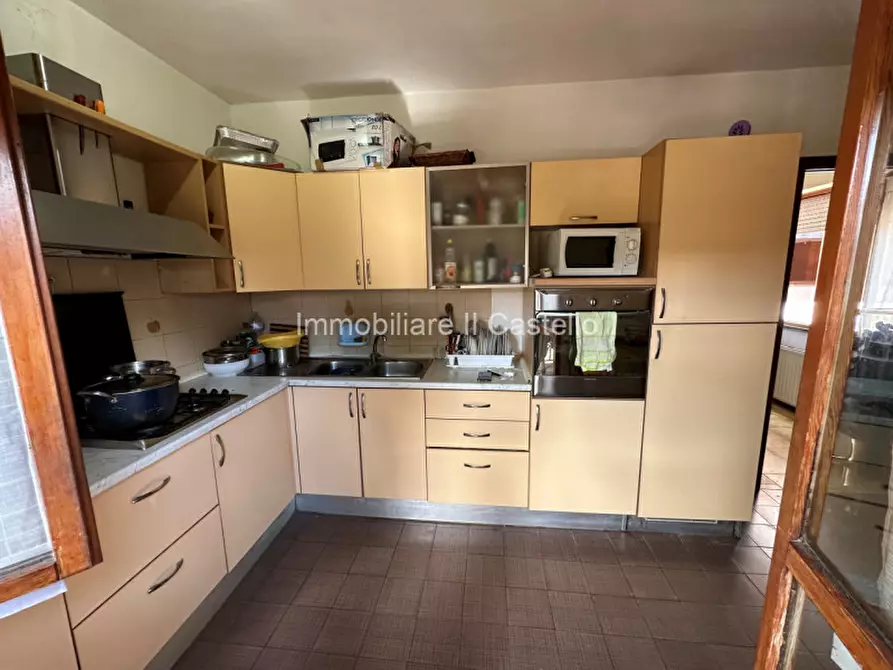 Immagine 8 di Appartamento in vendita  a Panicale