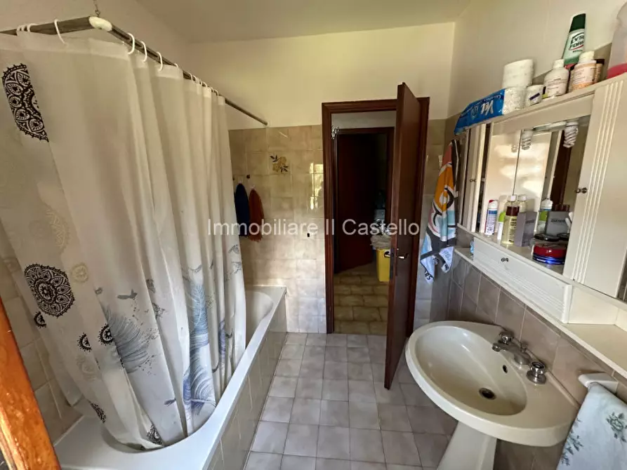 Immagine 17 di Appartamento in vendita  a Panicale