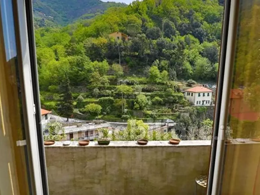Immagine 1 di Villa in vendita  in Via Giordani a Sori