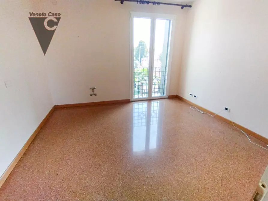 Immagine 14 di Villa in vendita  in Via Tiziano Vecellio 150 a Padova