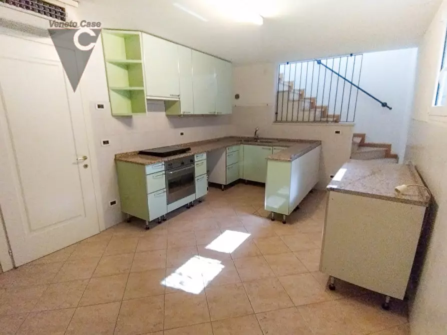 Immagine 21 di Villa in vendita  in Via Tiziano Vecellio 150 a Padova