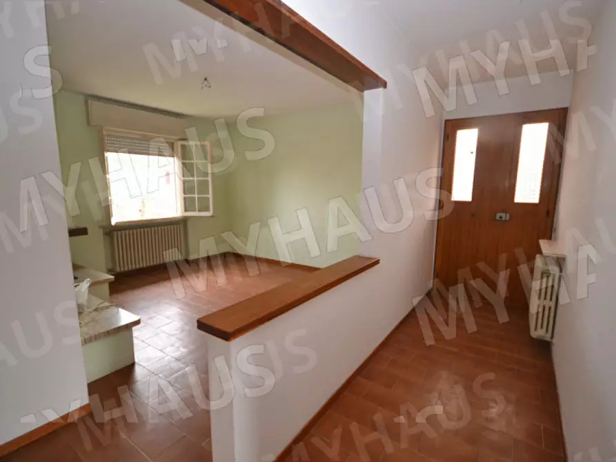 Immagine 19 di Villa in vendita  in VIA CESENATICO a Cesenatico