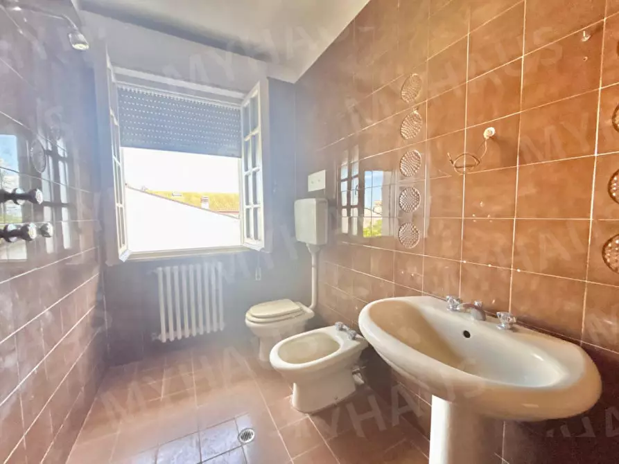 Immagine 27 di Villa in vendita  in VIA CESENATICO a Cesenatico