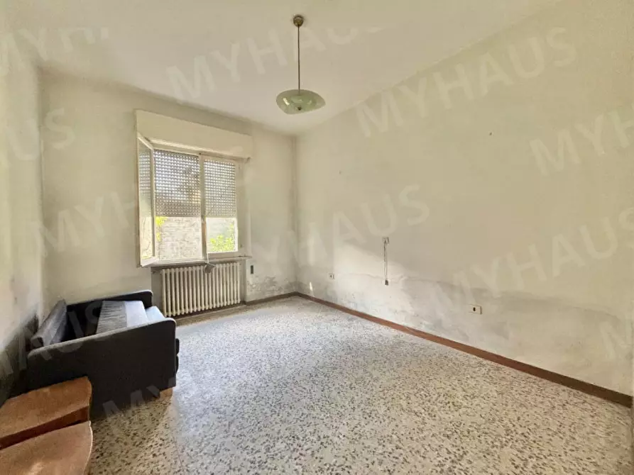 Immagine 35 di Villa in vendita  in VIA CESENATICO a Cesenatico