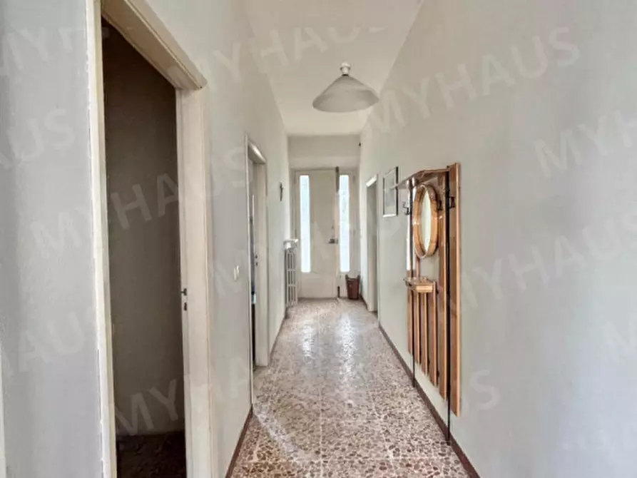 Immagine 31 di Villa in vendita  in VIA CESENATICO a Cesenatico