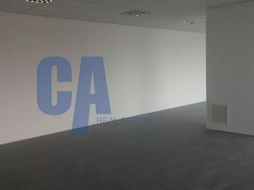 Immagine 20 di Ufficio in affitto  in VIA KULISCIOFF ANNA a Milano