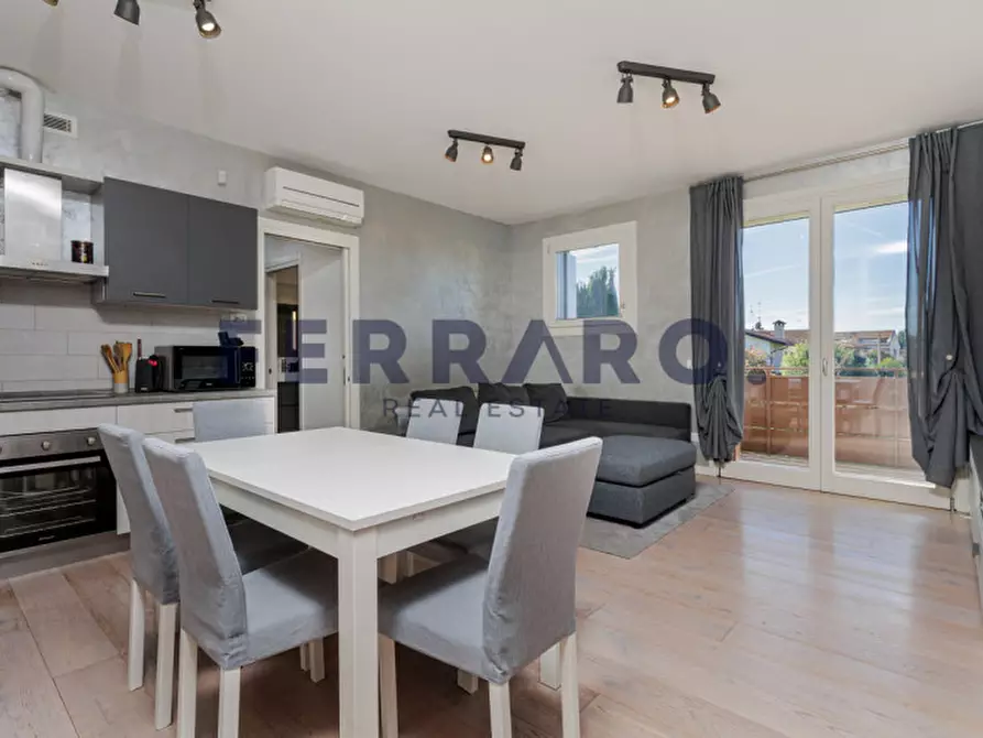 Immagine 1 di Appartamento in vendita  in Via Giuseppe Mazzini a Ponzano Veneto