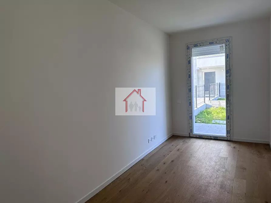 Immagine 6 di Appartamento in vendita  a Treviso