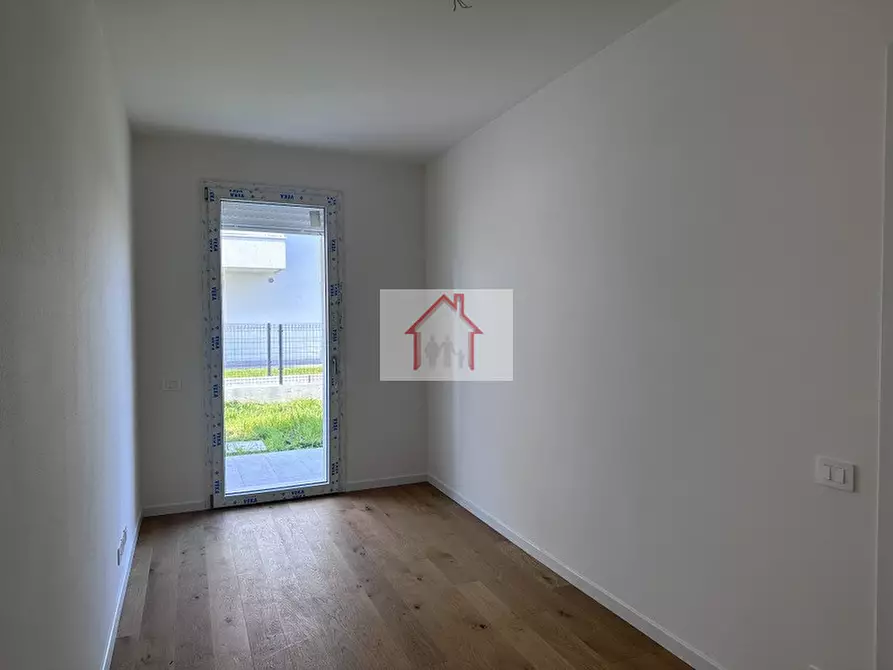 Immagine 7 di Appartamento in vendita  a Treviso