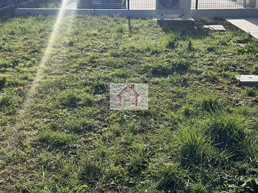 Immagine 17 di Appartamento in vendita  a Treviso