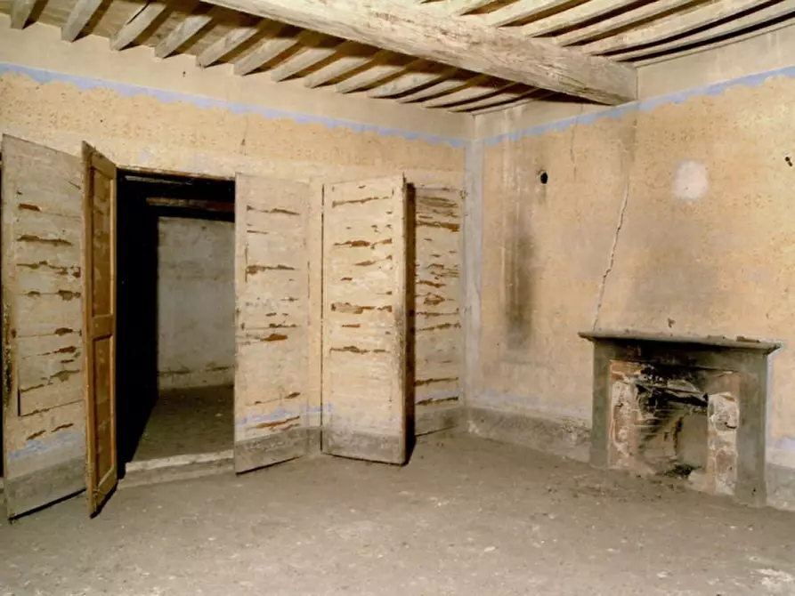 Immagine 7 di Palazzo in vendita  in LOCALITA' CAPANNOLE a Bucine