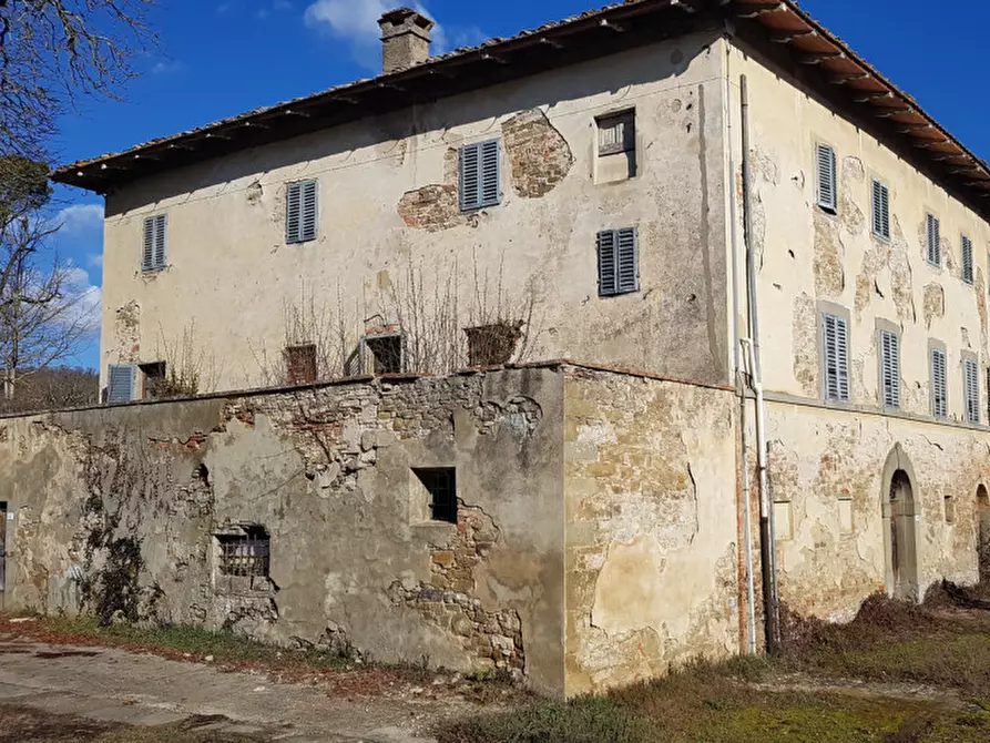 Immagine 10 di Palazzo in vendita  in LOCALITA' CAPANNOLE a Bucine