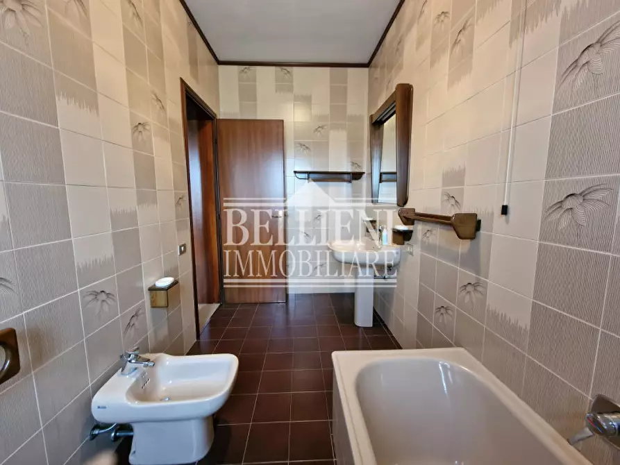 Immagine 13 di Casa bifamiliare in vendita  in via Risorgimento a Caldogno