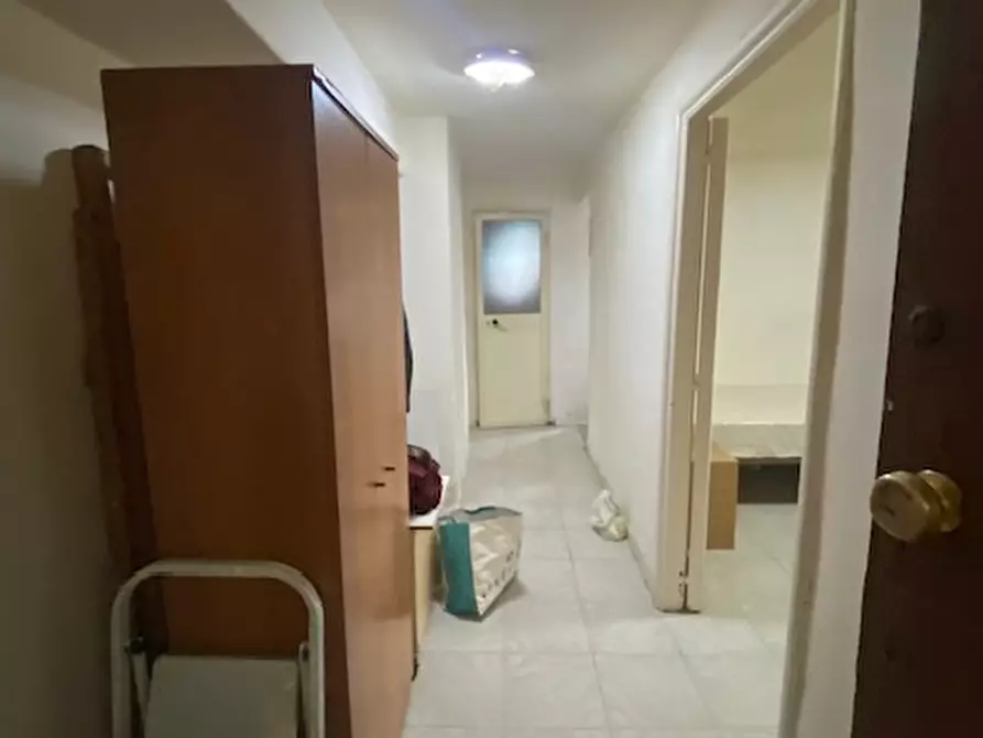 Immagine 6 di Appartamento in vendita  in via Ascanio 43 a Napoli