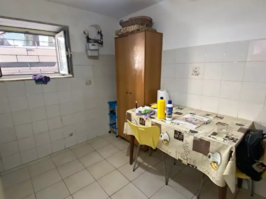 Immagine 8 di Appartamento in vendita  in via Ascanio 43 a Napoli