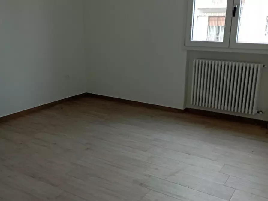 Immagine 1 di Appartamento in vendita  in Via Decio Raggi a Forli'