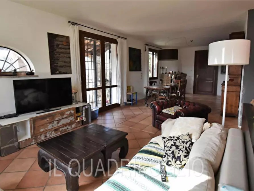 Immagine 2 di Casa indipendente in vendita  a Roncofreddo