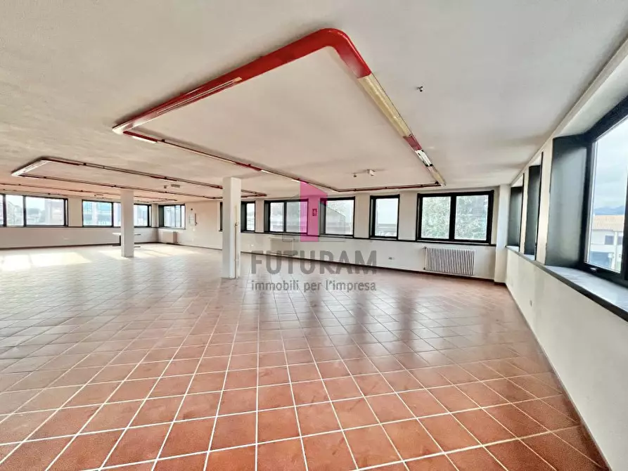 Immagine 8 di Ufficio in affitto  in Via Passarin, 6 a Bassano Del Grappa