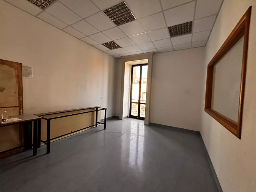 Immagine 4 di Ufficio in affitto  in VIA ROMA a Torre Del Greco