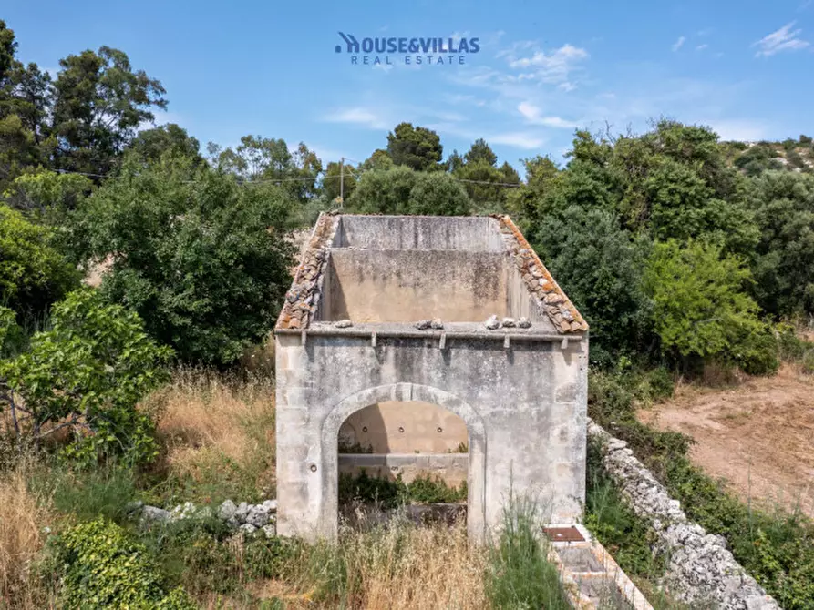 Immagine 10 di Rustico / casale in vendita  in contrada san marco a Noto