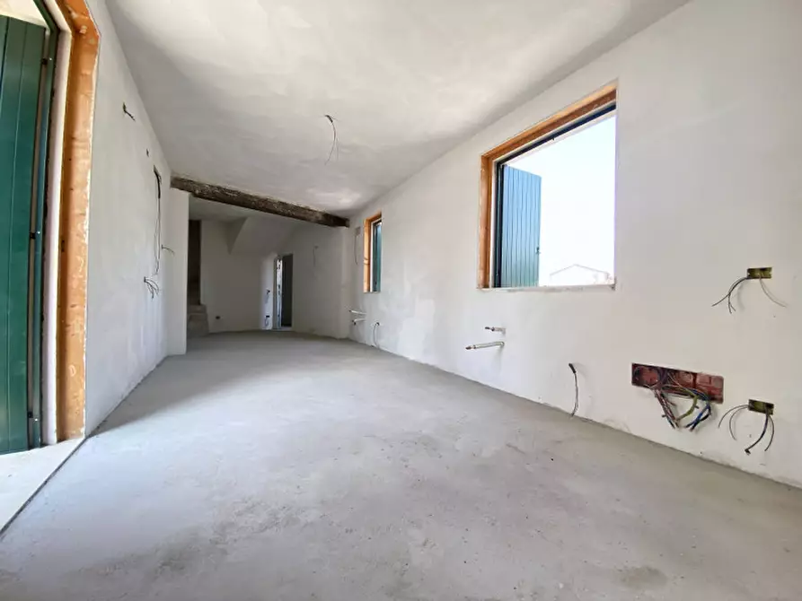 Immagine 2 di Casa trifamiliare in vendita  in Via P. Frattini 41 Legnago a Boschi Sant'anna