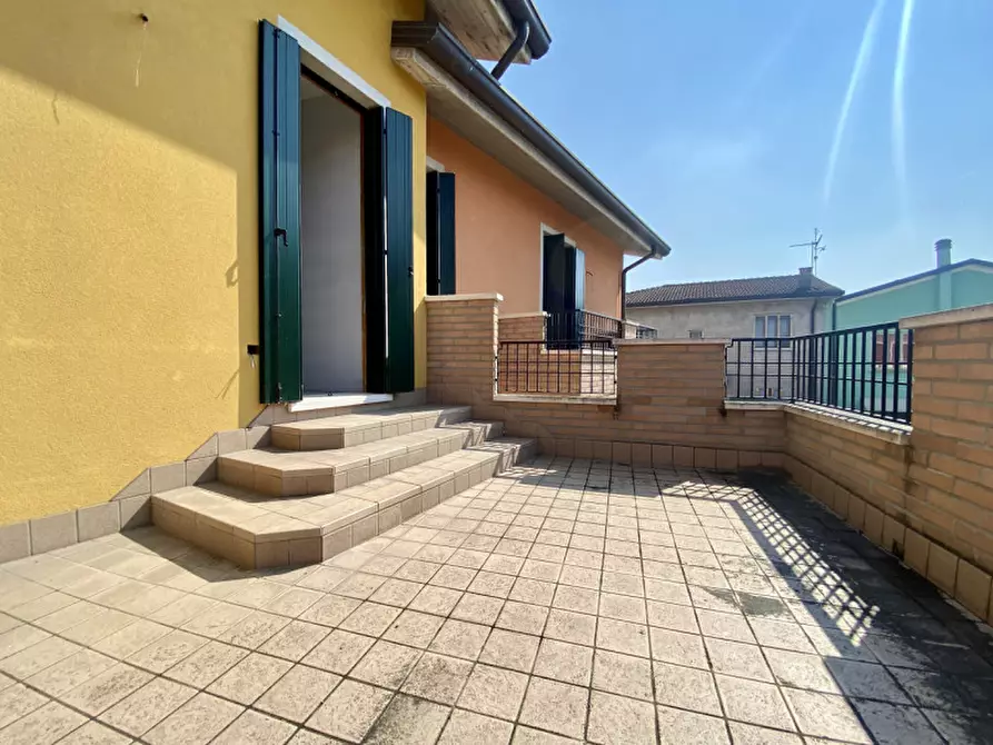 Immagine 8 di Casa trifamiliare in vendita  in Via P. Frattini 41 Legnago a Boschi Sant'anna