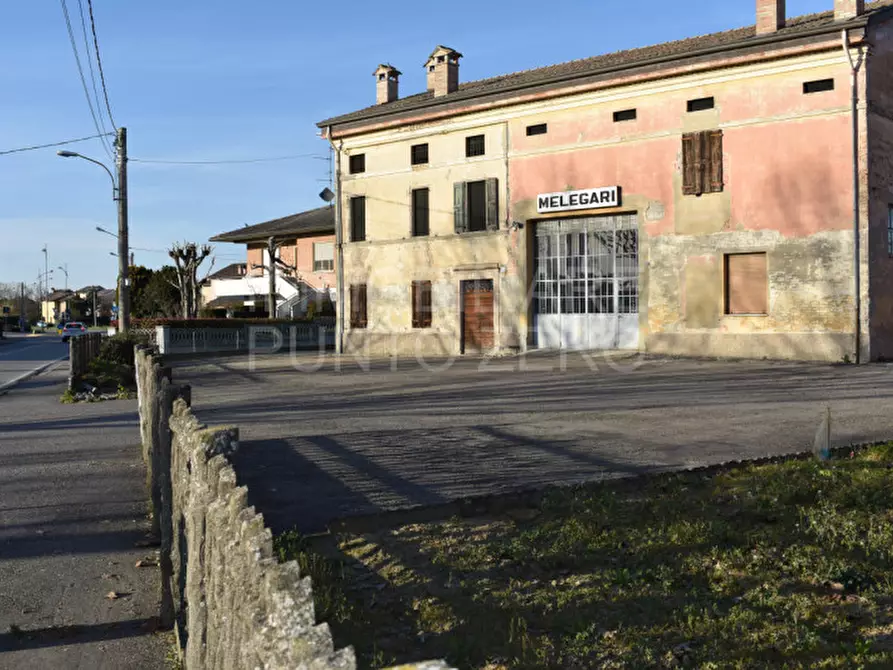 Immagine 1 di Casa indipendente in vendita  in strada della resistenza a Sorbolo Mezzani