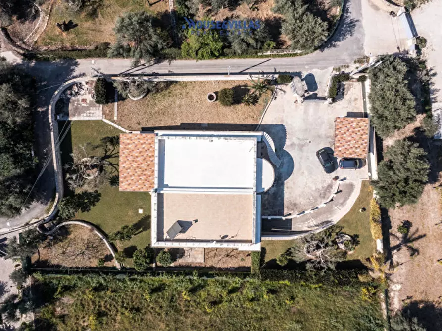 Immagine 7 di Villa in vendita  in Via falaride a Avola