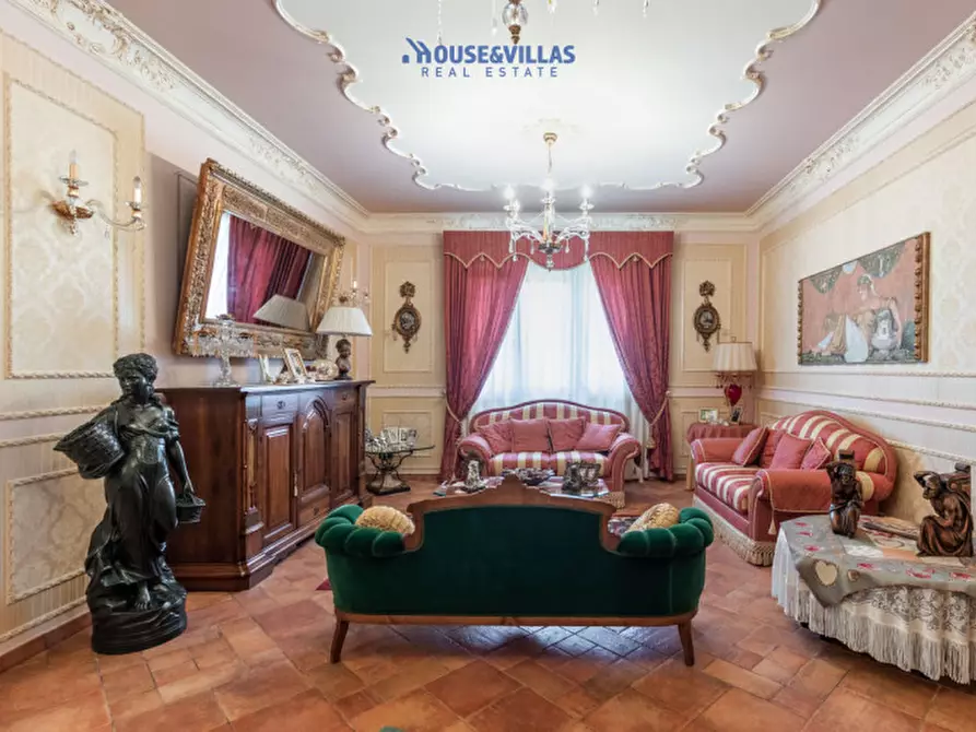 Immagine 14 di Villa in vendita  in Via falaride a Avola