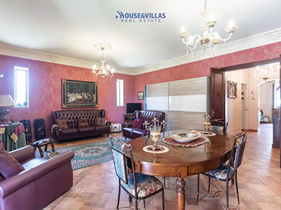 Immagine 37 di Villa in vendita  in Via falaride a Avola