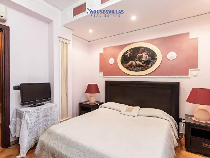 Immagine 41 di Villa in vendita  in Via falaride a Avola