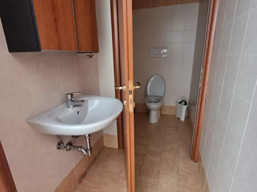 Immagine 6 di Ufficio in vendita  in via roma a Arzergrande