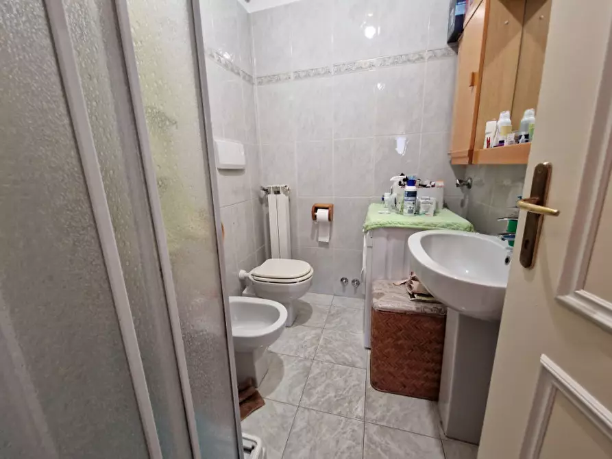 Immagine 10 di Appartamento in vendita  in via privata olivetta a Savona