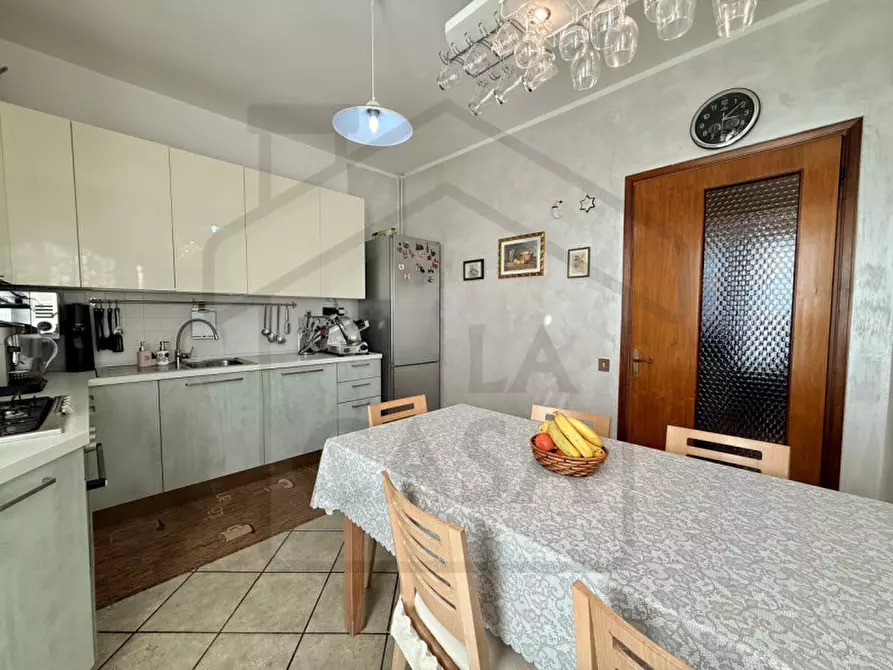 Immagine 5 di Appartamento in vendita  in Via Niccolò Tommaseo a Abano Terme