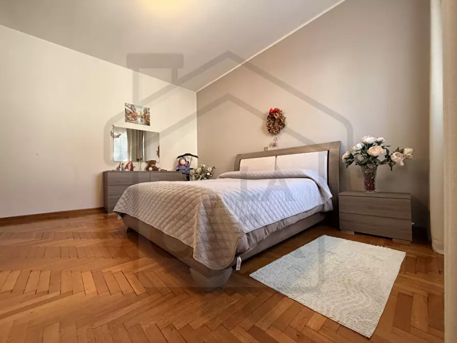 Immagine 11 di Appartamento in vendita  in Via Niccolò Tommaseo a Abano Terme