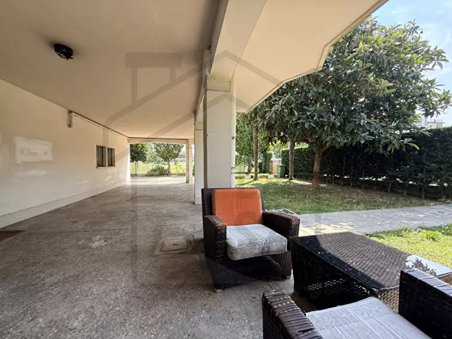 Immagine 32 di Appartamento in vendita  in Via Niccolò Tommaseo a Abano Terme