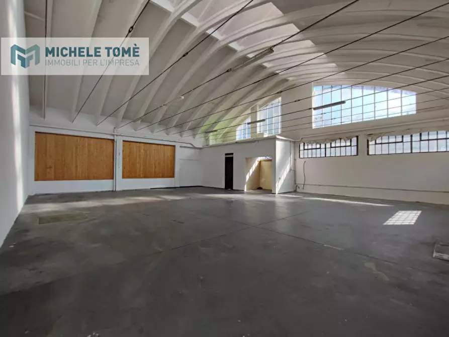 Immagine 6 di Capannone industriale in affitto  in via marconi a Cavaion Veronese