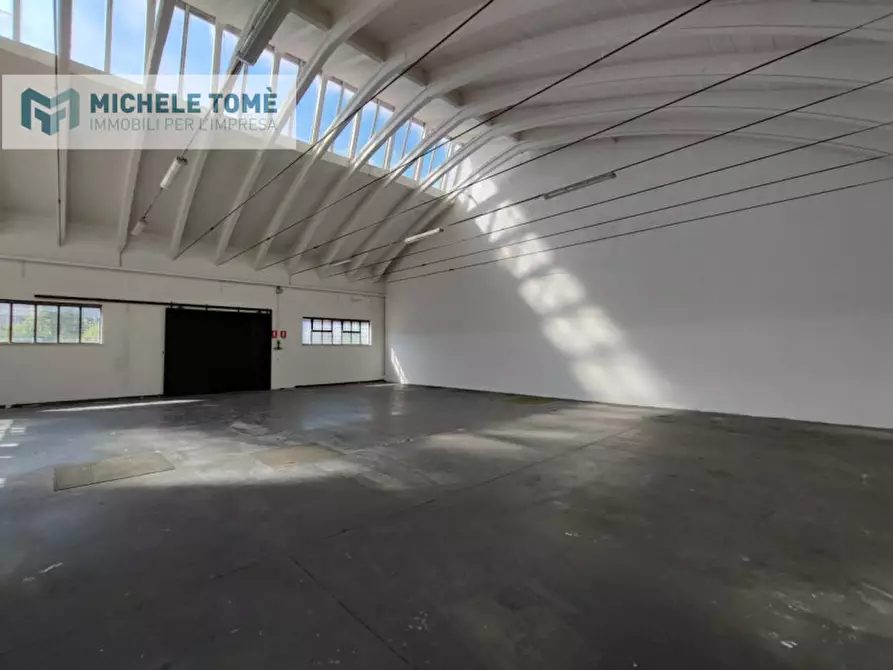 Immagine 7 di Capannone industriale in affitto  in via marconi a Cavaion Veronese