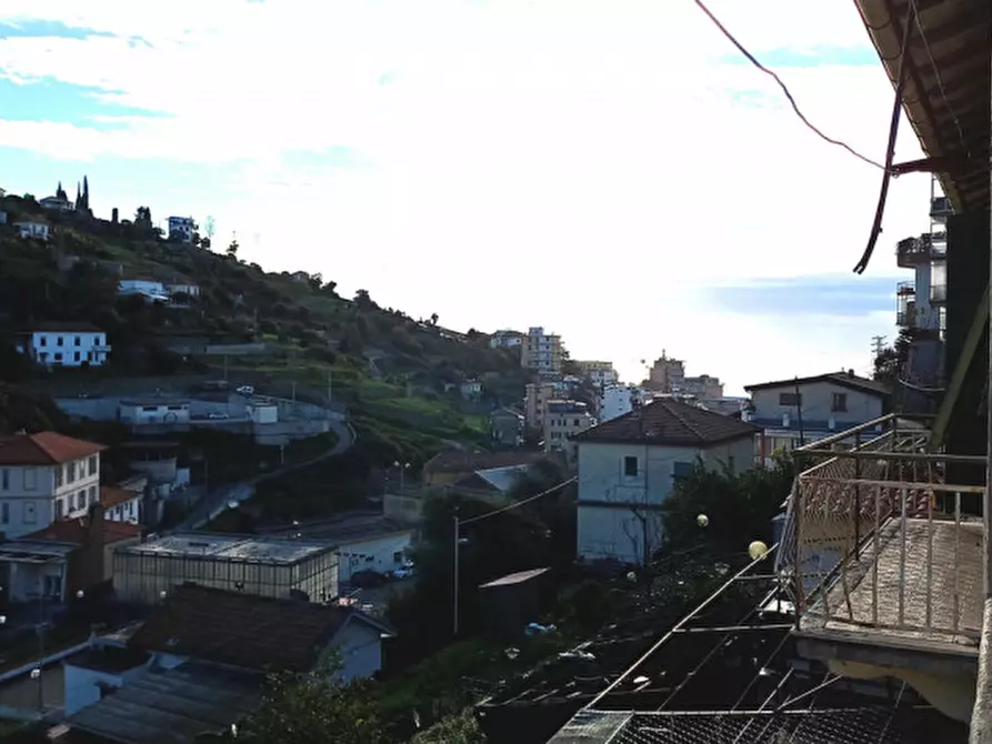 Immagine 2 di Casa indipendente in vendita  in Via Giovanni Pascoli a San Remo