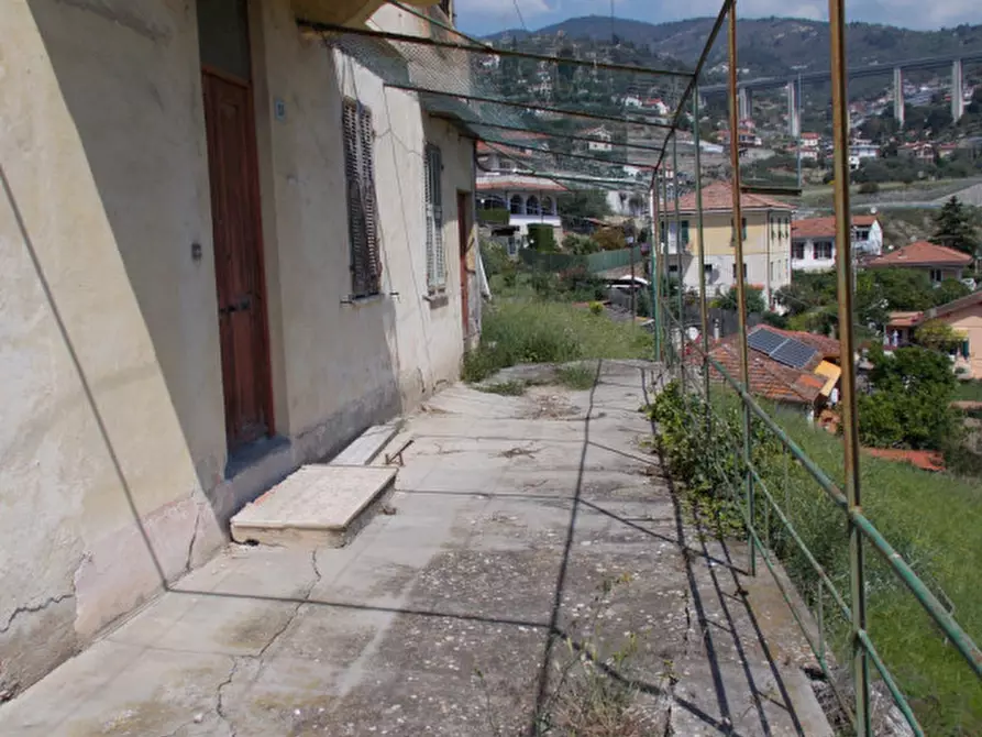 Immagine 17 di Casa indipendente in vendita  in Via Giovanni Pascoli a San Remo