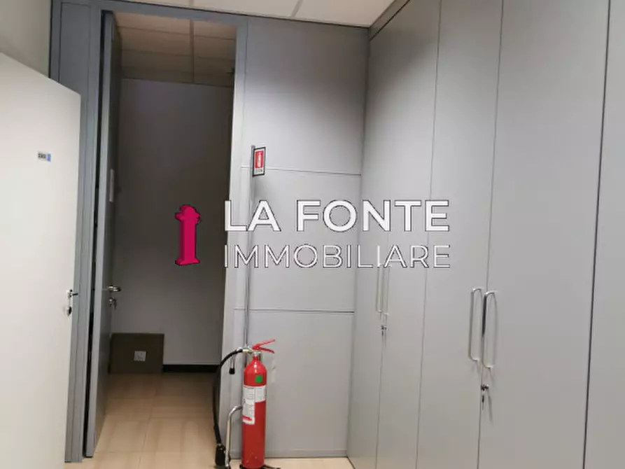 Immagine 2 di Ufficio in vendita  a Padova