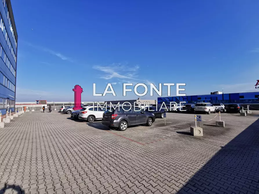 Immagine 8 di Ufficio in vendita  a Padova