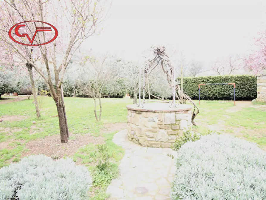 Immagine 25 di Casa bifamiliare in vendita  in Via Bianco da Lancionlina a Loro Ciuffenna