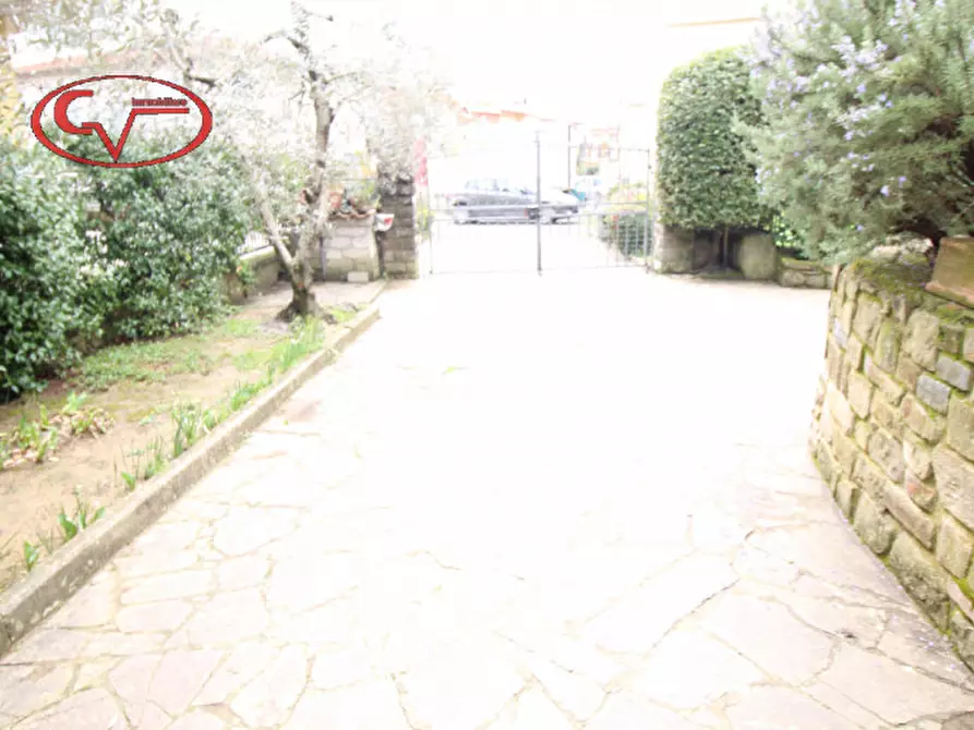 Immagine 27 di Casa bifamiliare in vendita  in Via Bianco da Lancionlina a Loro Ciuffenna