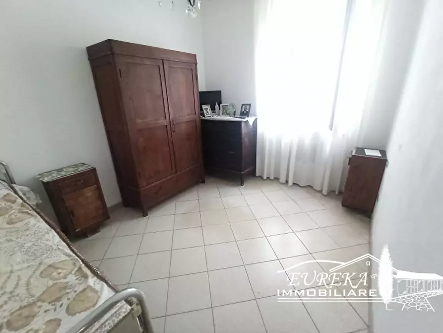 Immagine 5 di Casa indipendente in vendita  in Via Roma a Castiglione Del Lago