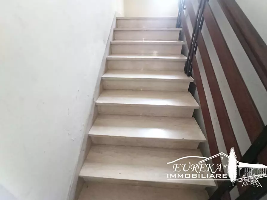 Immagine 6 di Casa indipendente in vendita  in Via Roma a Castiglione Del Lago